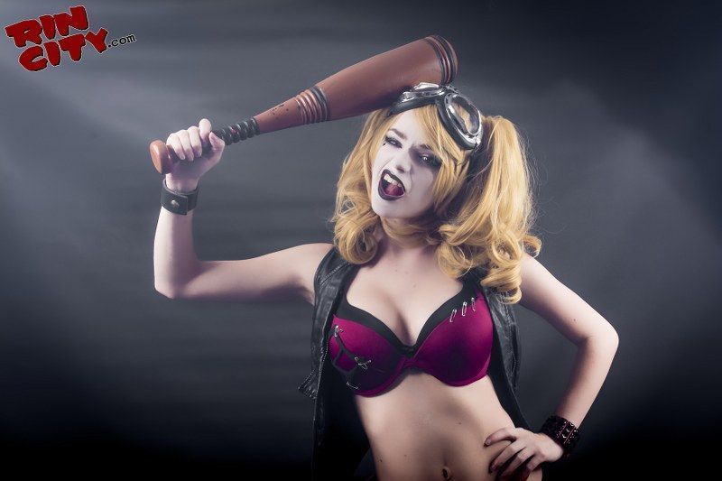 Capa do quadrinho adulto: Arlequina Pornô do Esquadrão Suicida – Leia online em XCOMICS
